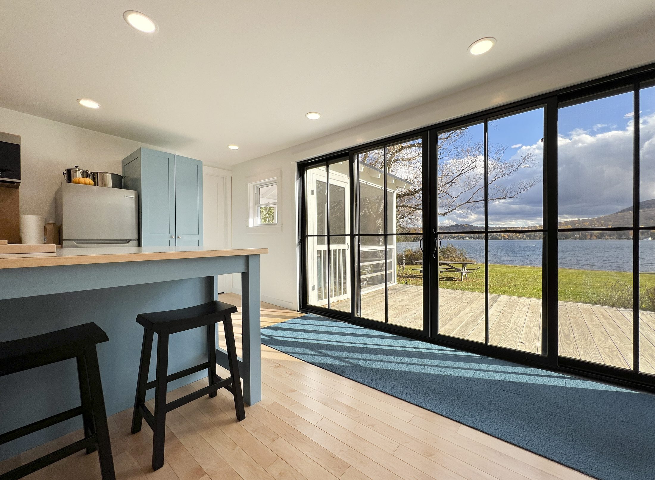 Shadow Lake Cottage — Black-framed glazing onto Shadow Lake