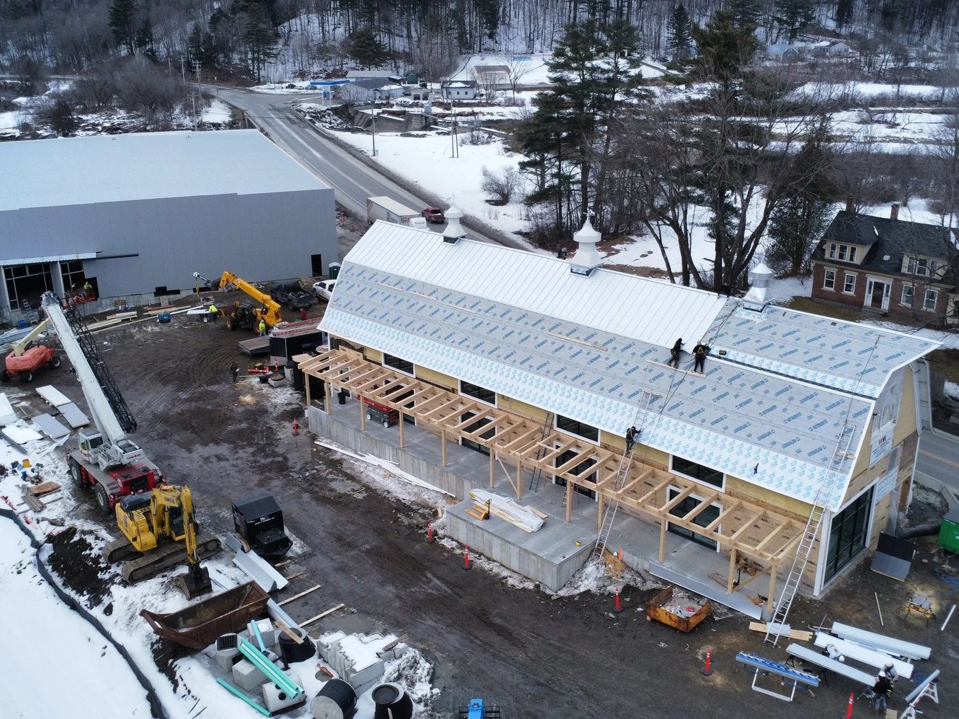 Yellow Barn — Winter construction, aerial
